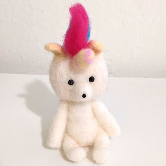 Handmade Wool Unicorn - Picture 4 of 5